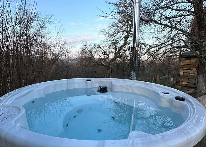 Haus In Sleme Skradsko Mit Whirlpool Und Parkplatz By Interhome Prázdninový dům