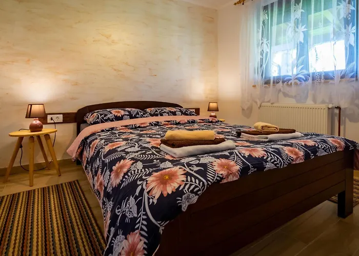 Haus In Sleme Skradsko Mit Whirlpool Und Parkplatz By Interhome * Zrnovac