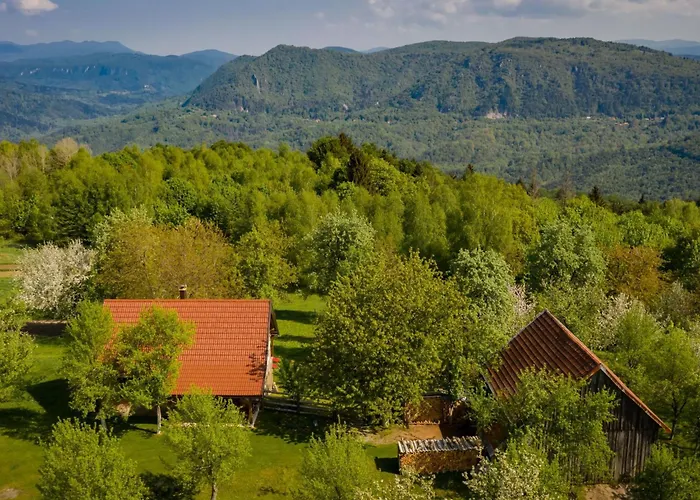 Prázdninový dům Haus In Sleme Skradsko Mit Whirlpool Und Parkplatz By Interhome *