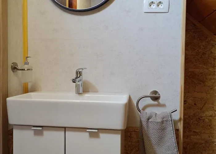 Prázdninový dům Haus In Sleme Skradsko Mit Whirlpool Und Parkplatz By Interhome