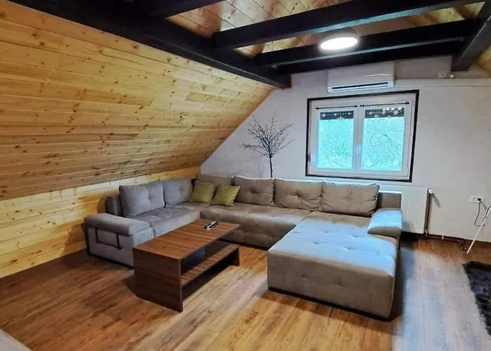 Case de vacanță Haus In Sleme Skradsko Mit Whirlpool Und Parkplatz By Interhome