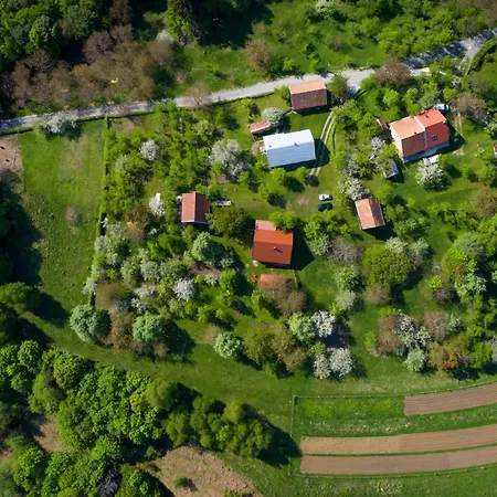 Prázdninový dům Haus In Sleme Skradsko Mit Whirlpool Und Parkplatz By Interhome *