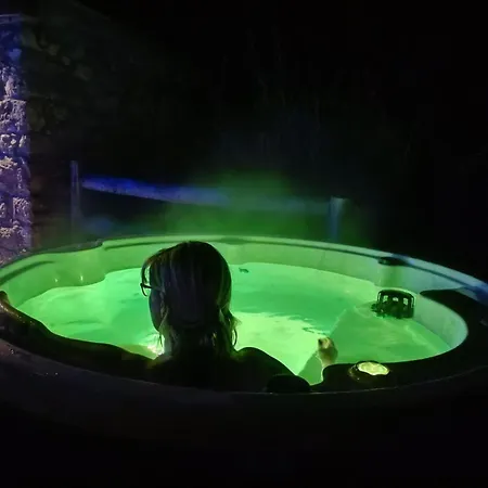 Prázdninový dům Haus In Sleme Skradsko Mit Whirlpool Und Parkplatz By Interhome