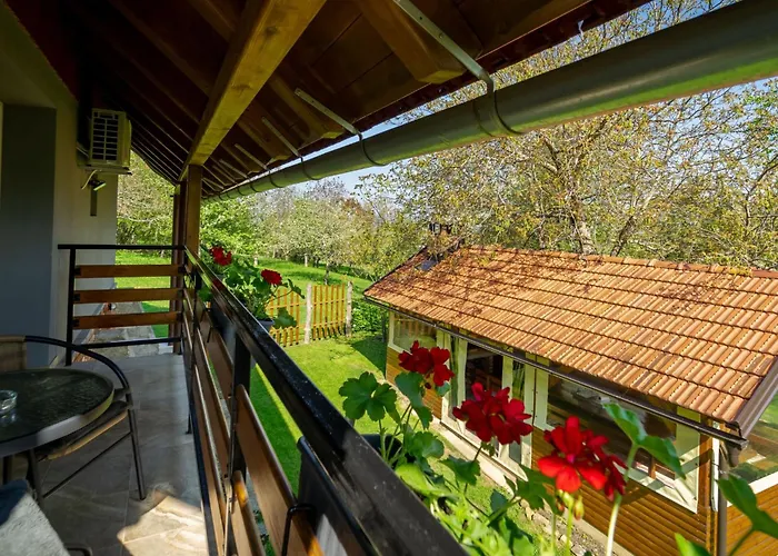 Haus In Sleme Skradsko Mit Whirlpool Und Parkplatz By Interhome Casa vacanze